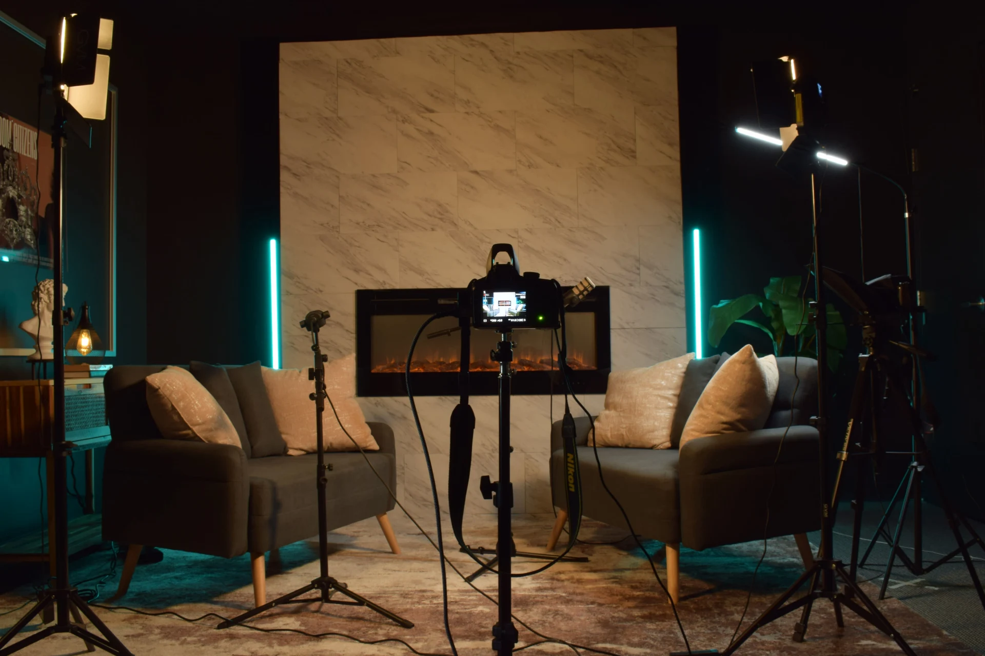 Set in teal lighting mode